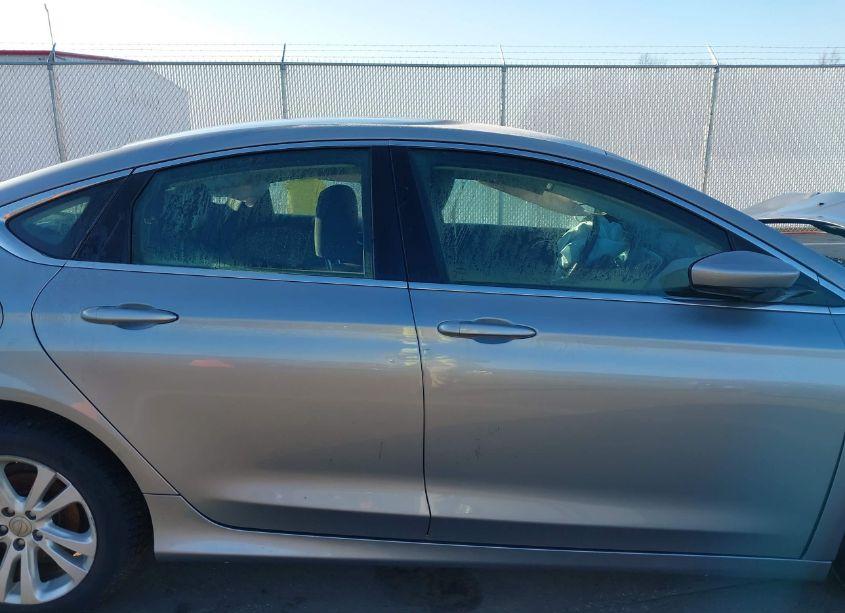 Photo 14 of 2016 Chrysler 200 TOURING (VIN 1C3CCCFB2GN182493)