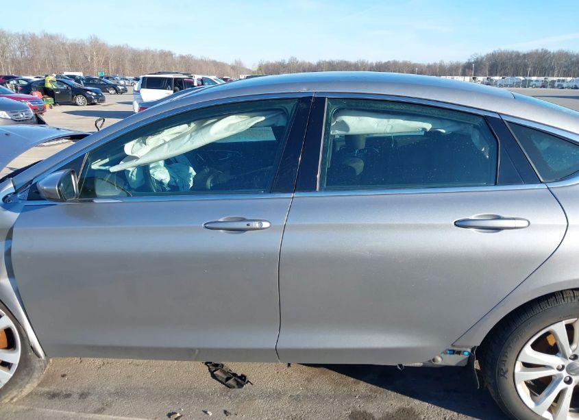 Photo 15 of 2016 Chrysler 200 TOURING (VIN 1C3CCCFB2GN182493)