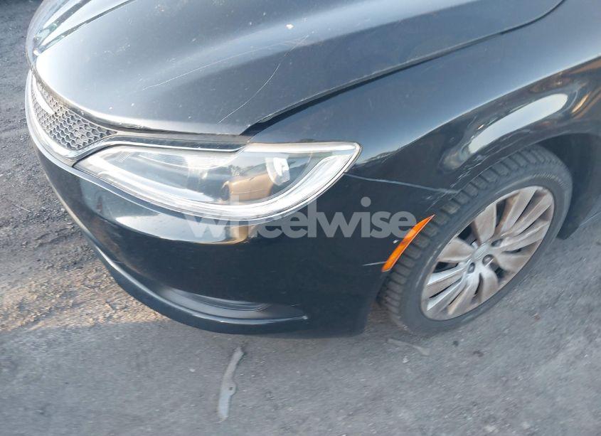 Photo 6 of 2015 Chrysler 200 LX (VIN 1C3CCCFB3FN547505)