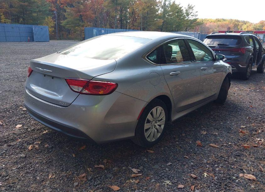 Photo 4 of 2015 Chrysler 200 LX (VIN 1C3CCCFB3FN564319)