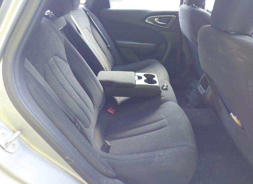 Photo 8 of 2015 Chrysler 200 LX (VIN 1C3CCCFB3FN564319)