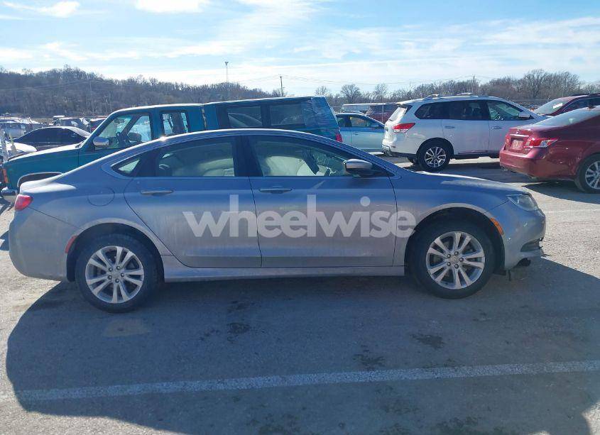 Photo 13 of 2016 Chrysler 200 TOURING (VIN 1C3CCCFB4GN183760)