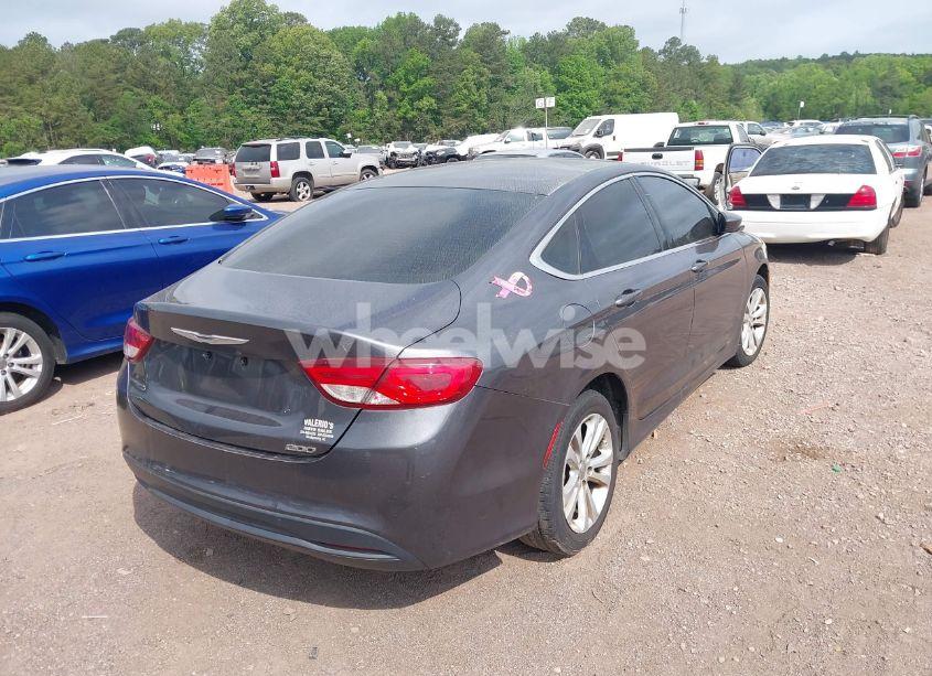 Photo 4 of 2016 Chrysler 200 TOURING (VIN 1C3CCCFB6GN196526)
