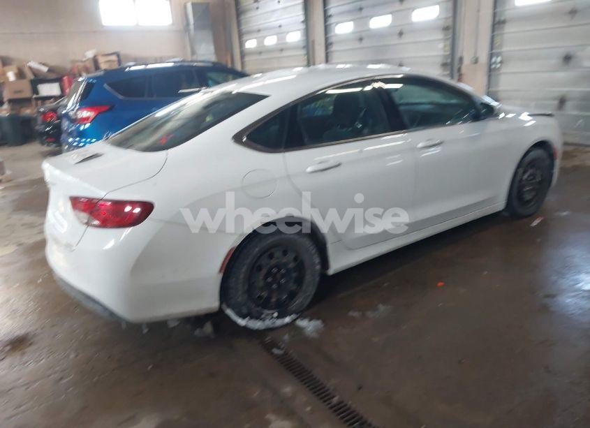 Photo 4 of 2015 Chrysler 200 LX (VIN 1C3CCCFB7FN687654)