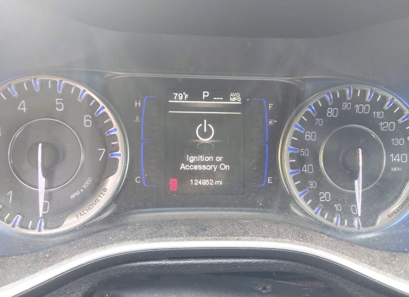 Photo 7 of 2015 Chrysler 200 LX (VIN 1C3CCCFB9FN560775)