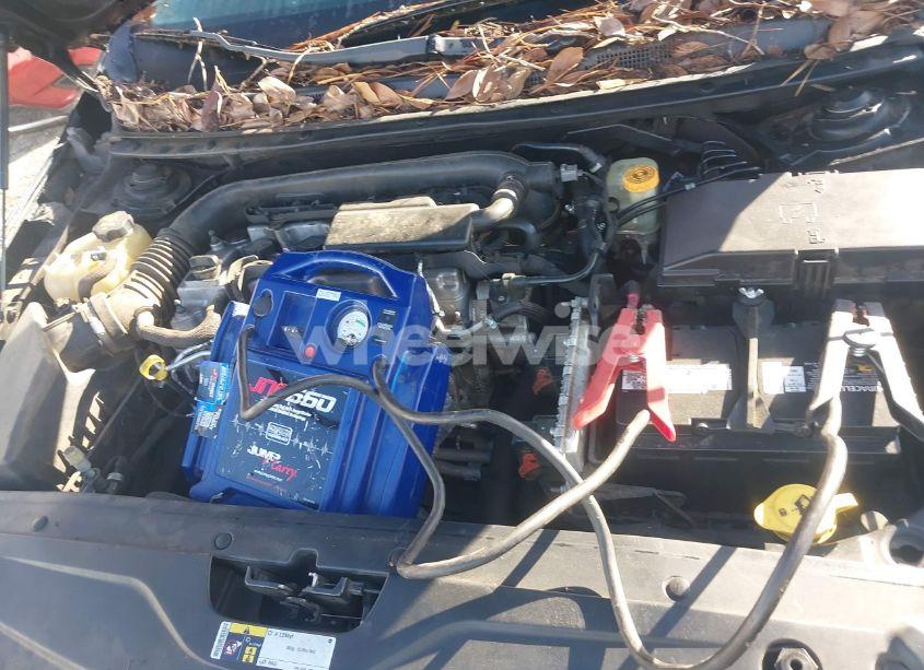 Photo 10 of 2015 Chrysler 200 LX (VIN 1C3CCCFB9FN643428)