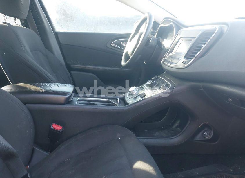 Photo 5 of 2015 Chrysler 200 LX (VIN 1C3CCCFB9FN643428)