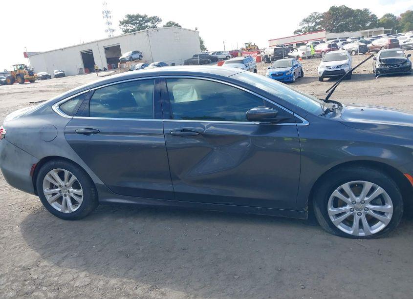 Photo 13 of 2016 Chrysler 200 TOURING (VIN 1C3CCCFB9GN182409)