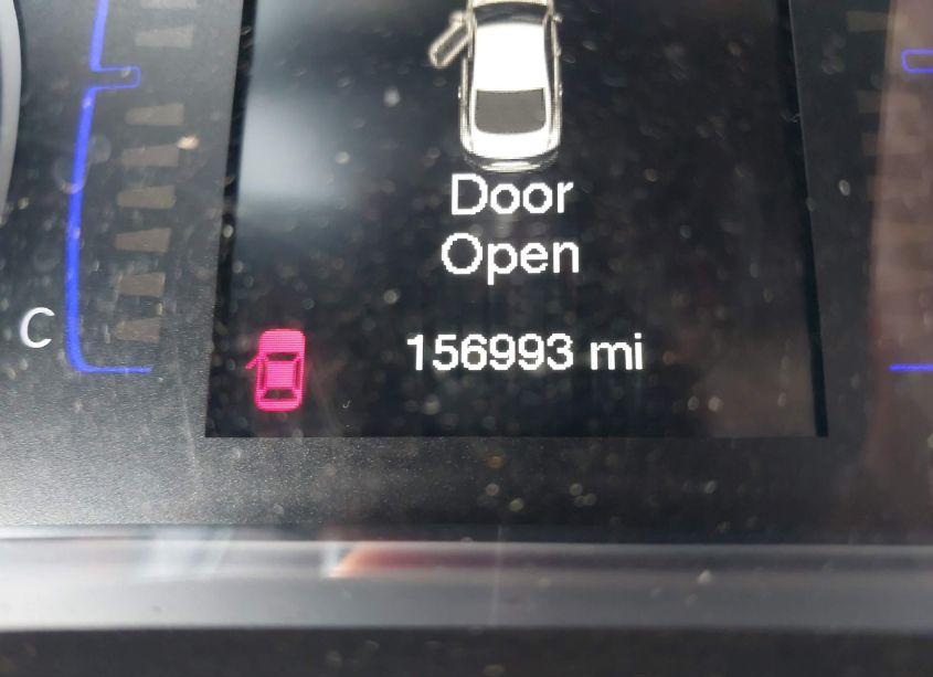 Photo 15 of 2016 Chrysler 200 TOURING (VIN 1C3CCCFB9GN182409)