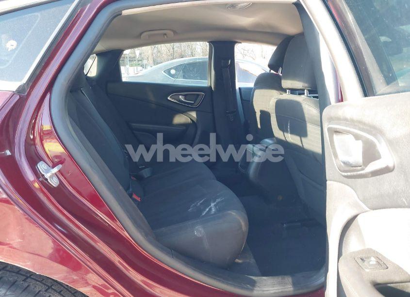 Photo 8 of 2016 Chrysler 200 TOURING (VIN 1C3CCCFB9GN189201)