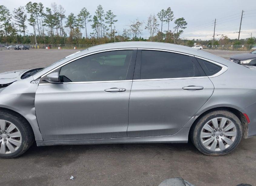 Photo 14 of 2015 Chrysler 200 LX (VIN 1C3CCCFBXFN567783)