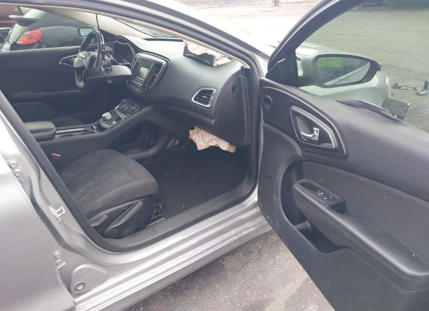 Photo 5 of 2015 Chrysler 200 LX (VIN 1C3CCCFBXFN567783)