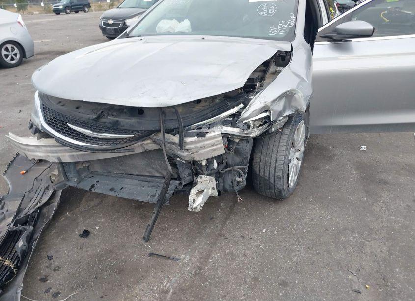 Photo 6 of 2015 Chrysler 200 LX (VIN 1C3CCCFBXFN567783)