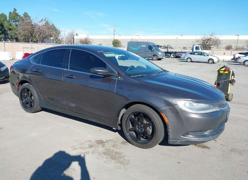 2016 Chrysler 200 LX (VIN 1C3CCCFBXGN100798) main photo