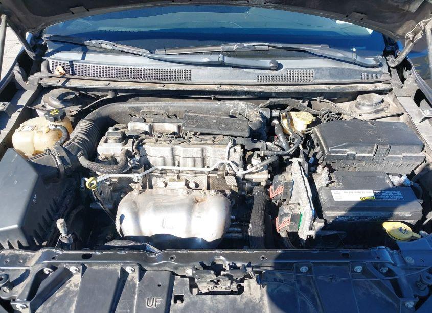 Photo 10 of 2016 Chrysler 200 LX (VIN 1C3CCCFBXGN100798)