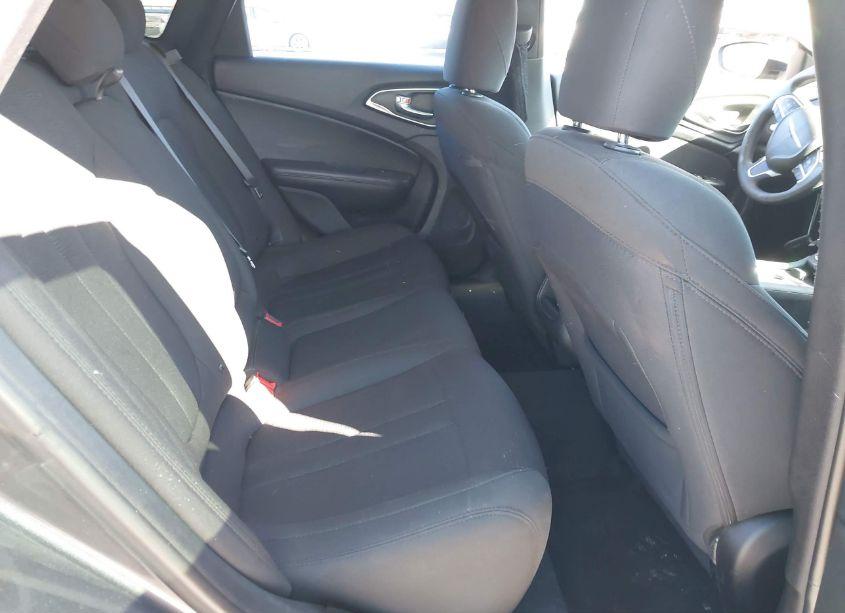 Photo 8 of 2016 Chrysler 200 LX (VIN 1C3CCCFBXGN100798)