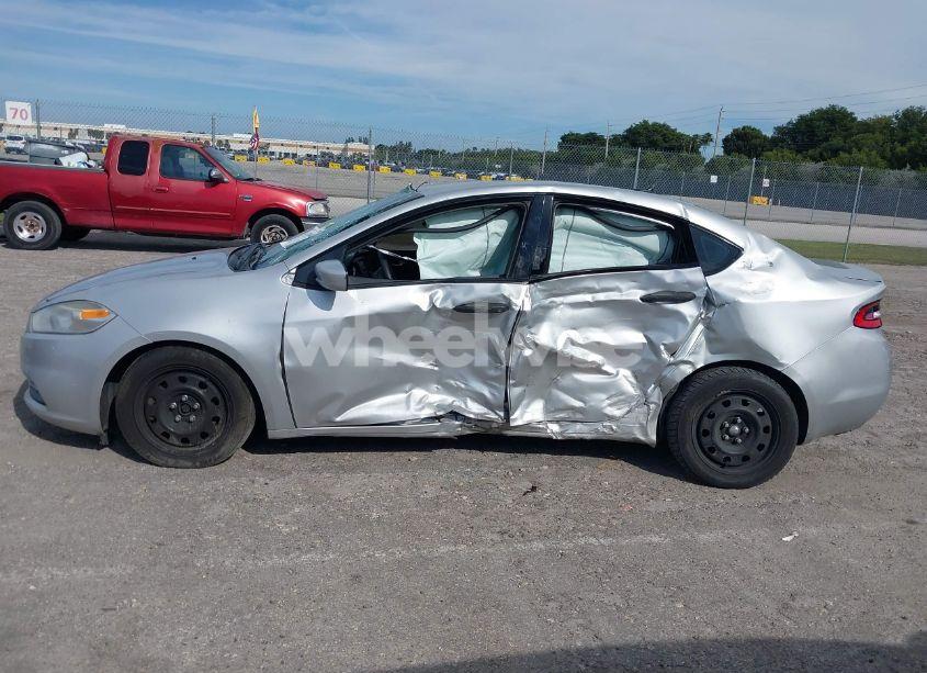 Photo 15 of 2013 Dodge Dart SE (VIN 1C3CDFAA0DD106463)