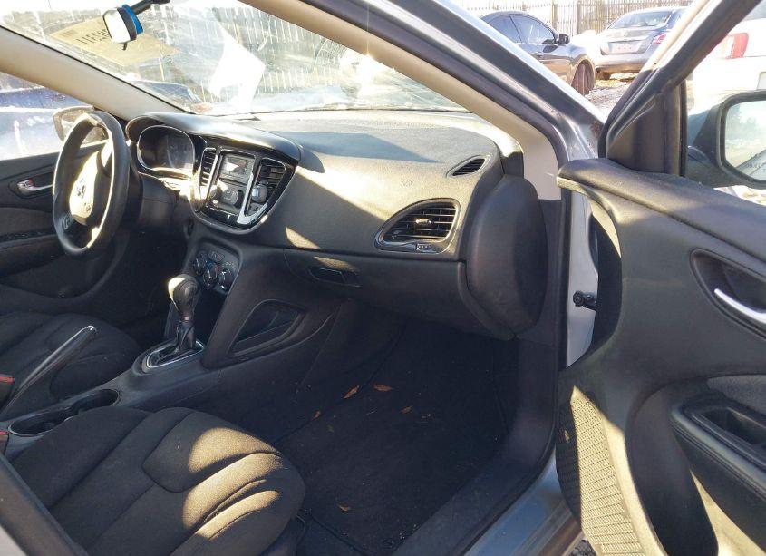 Photo 5 of 2013 Dodge Dart SE (VIN 1C3CDFAA0DD285359)