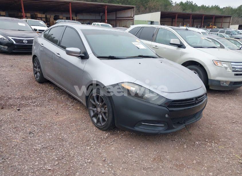 2016 Dodge Dart SE (VIN 1C3CDFAA0GD625582) main photo