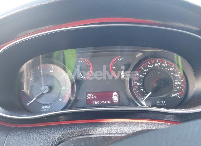 Photo 7 of 2016 Dodge Dart SE (VIN 1C3CDFAA0GD625582)