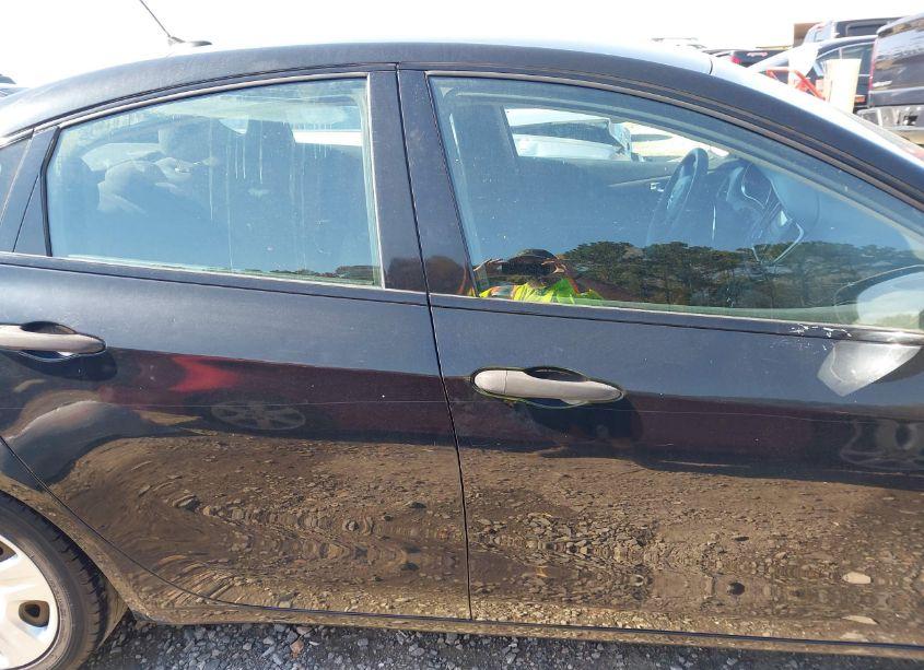 Photo 13 of 2013 Dodge Dart SE (VIN 1C3CDFAA1DD342913)