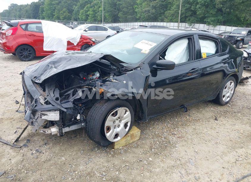 Photo 2 of 2015 Dodge Dart SE (VIN 1C3CDFAA1FD422909)