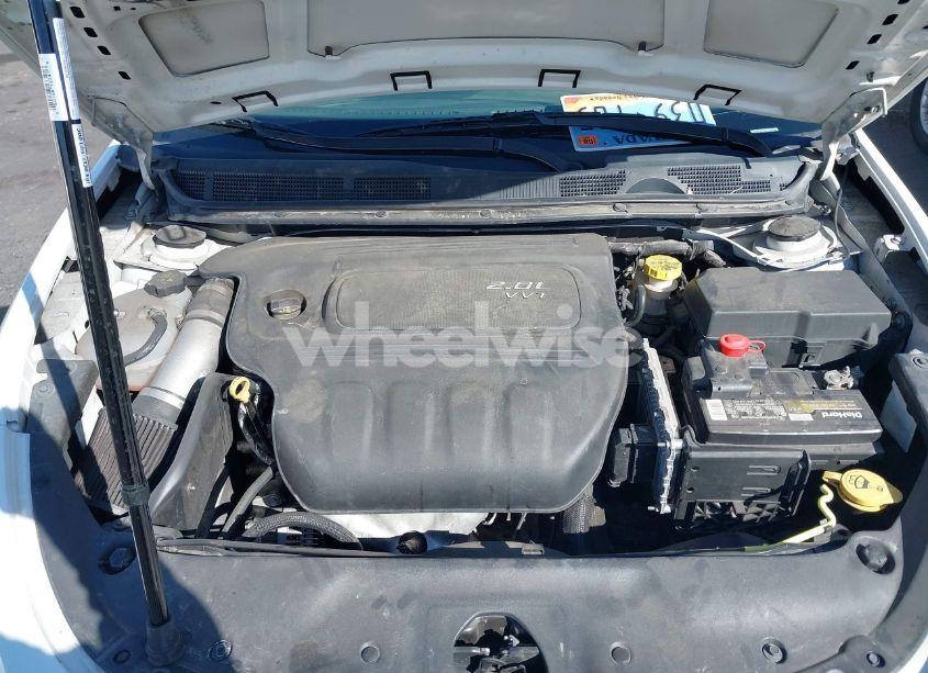 Photo 10 of 2015 Dodge Dart SE (VIN 1C3CDFAA2FD390780)