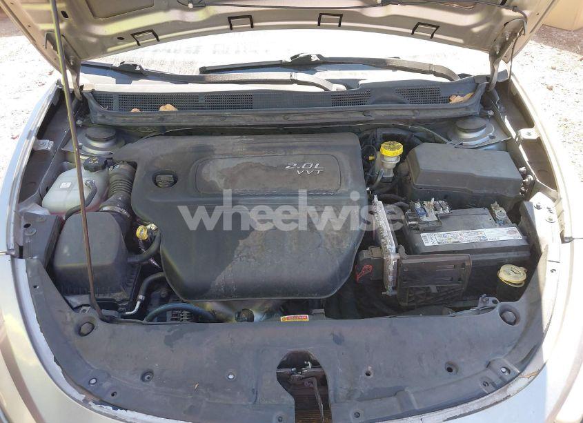 Photo 10 of 2015 Dodge Dart SE (VIN 1C3CDFAA2FD404631)