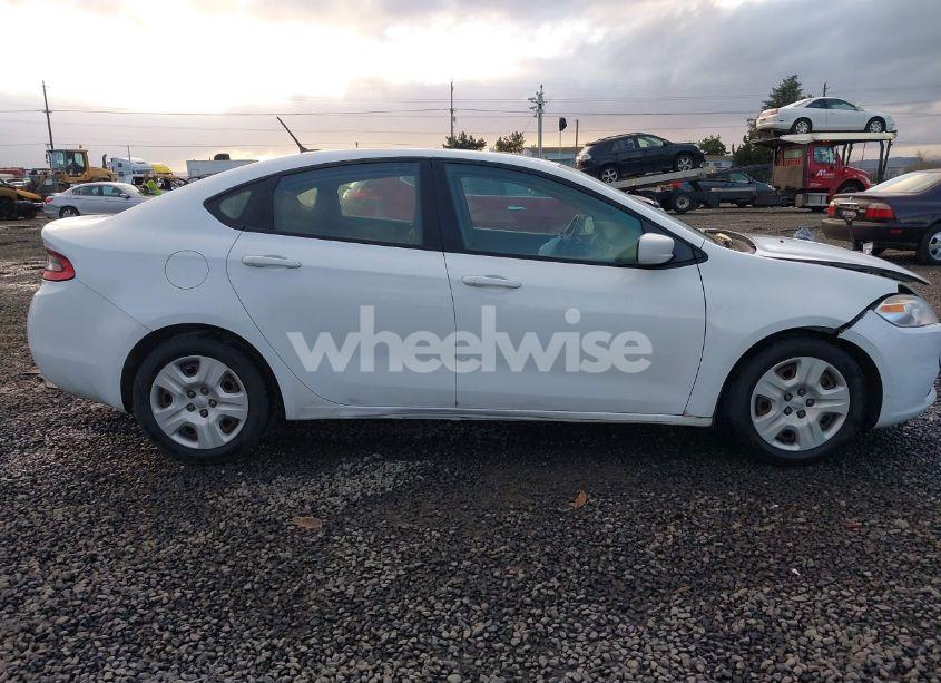 Photo 13 of 2015 Dodge Dart SE (VIN 1C3CDFAA2FD435622)