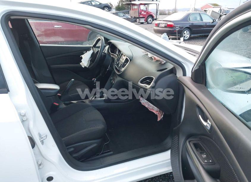 Photo 5 of 2015 Dodge Dart SE (VIN 1C3CDFAA2FD435622)