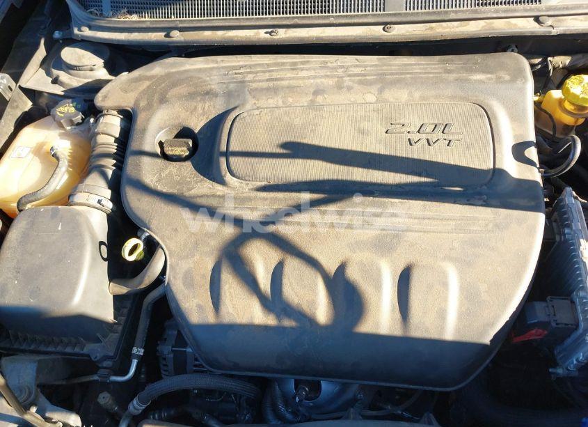 Photo 10 of 2016 Dodge Dart SE (VIN 1C3CDFAA2GD680082)