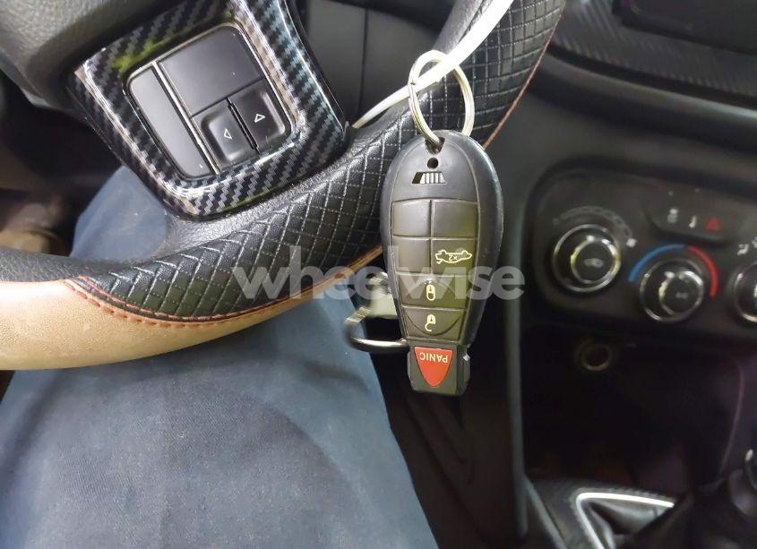 Photo 11 of 2013 Dodge Dart SE (VIN 1C3CDFAA3DD110510)