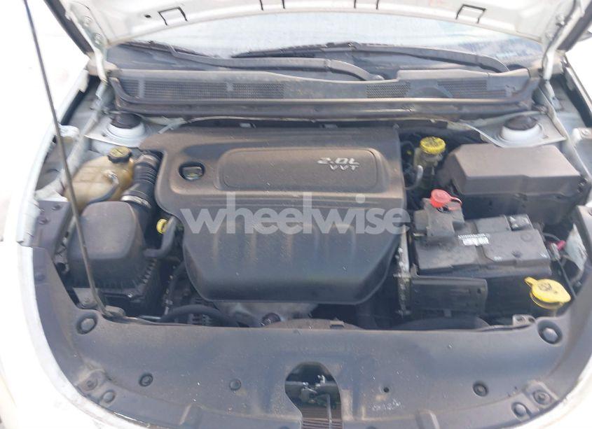 Photo 10 of 2014 Dodge Dart SE (VIN 1C3CDFAA3ED771472)