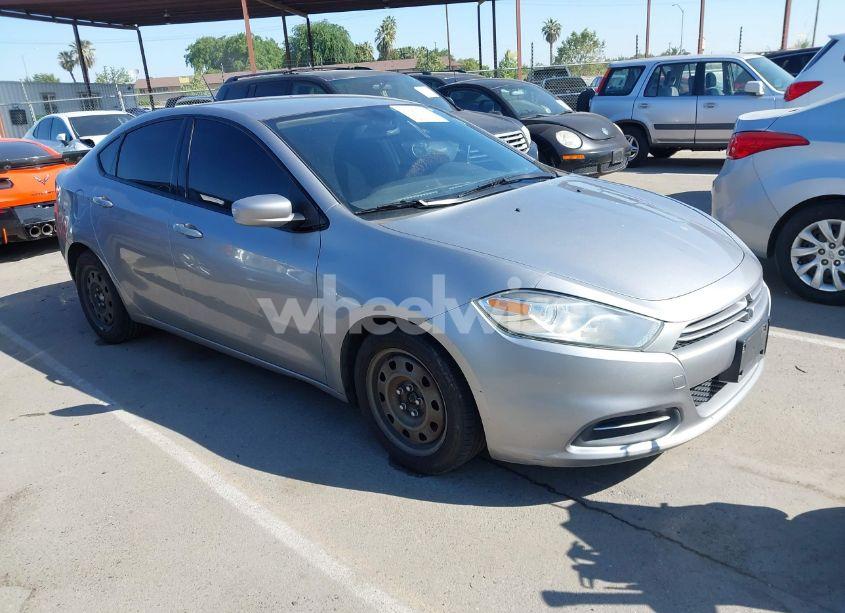 2015 Dodge Dart SE (VIN 1C3CDFAA3FD301296) main photo