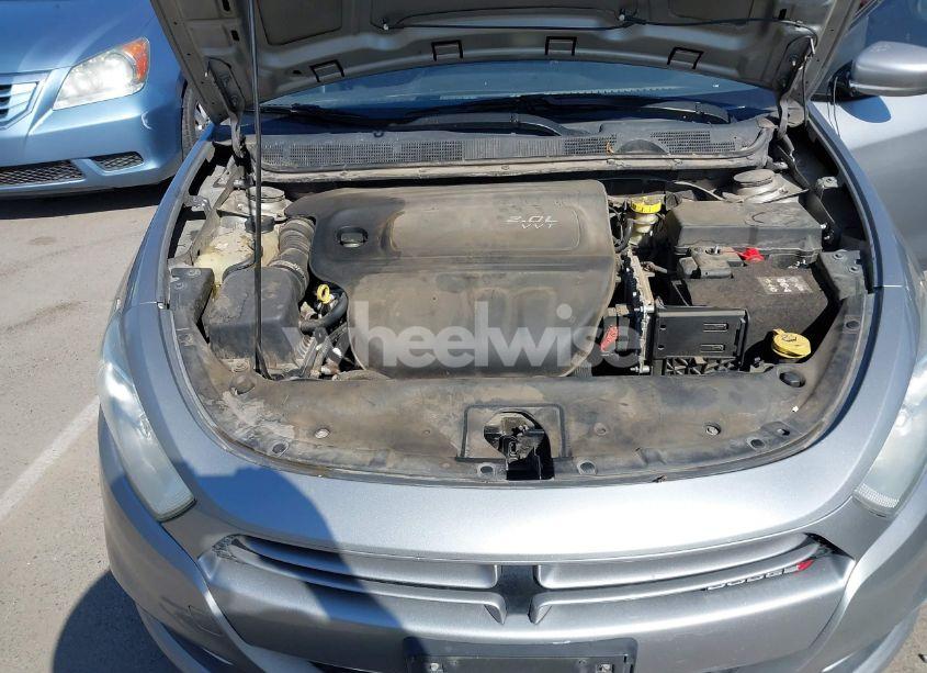 Photo 10 of 2015 Dodge Dart SE (VIN 1C3CDFAA3FD301296)