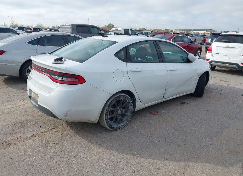 Photo 4 of 2015 Dodge Dart SE (VIN 1C3CDFAA3FD434026)