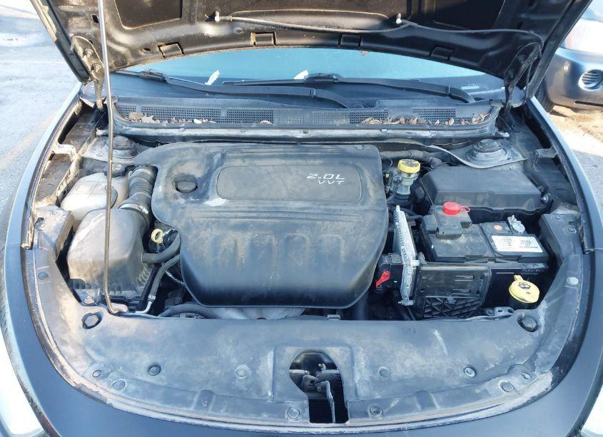 Photo 10 of 2013 Dodge Dart SE (VIN 1C3CDFAA4DD178122)