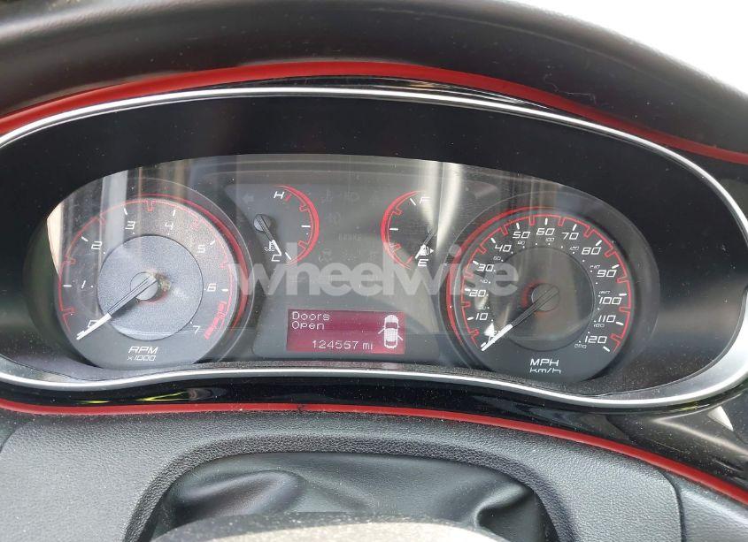 Photo 7 of 2014 Dodge Dart SE (VIN 1C3CDFAA4ED703097)