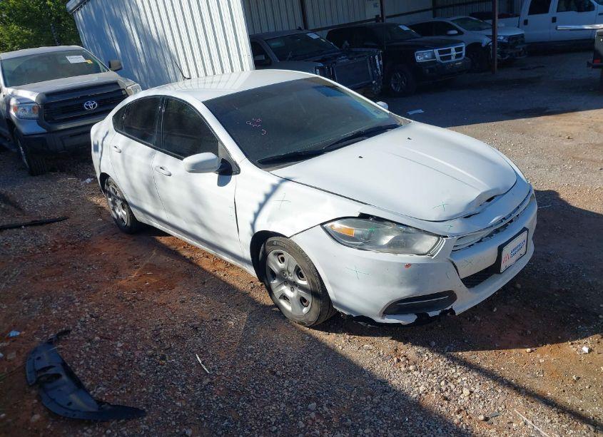 2015 Dodge Dart SE (VIN 1C3CDFAA4FD194565) main photo