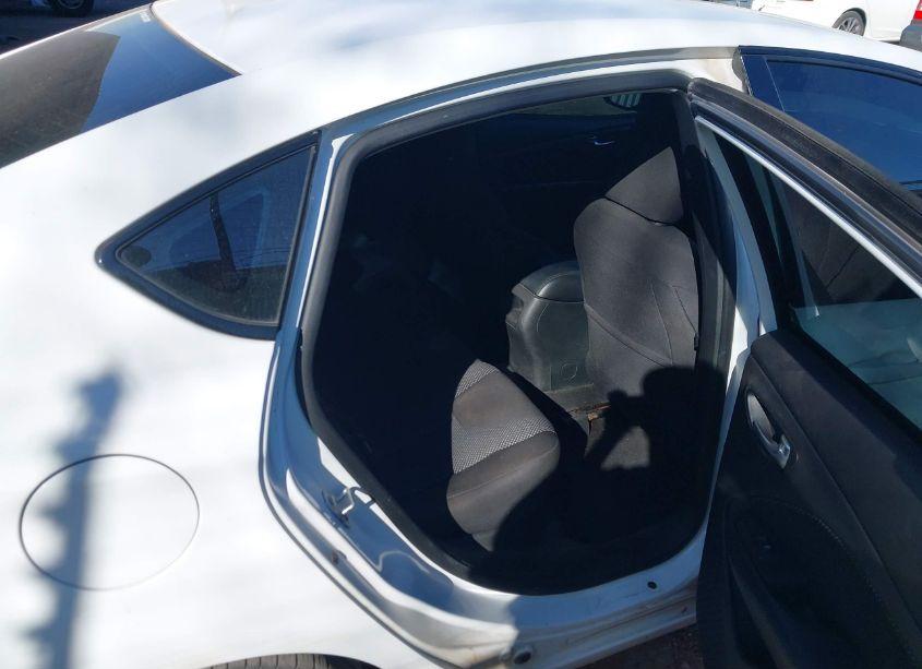 Photo 8 of 2015 Dodge Dart SE (VIN 1C3CDFAA4FD194565)