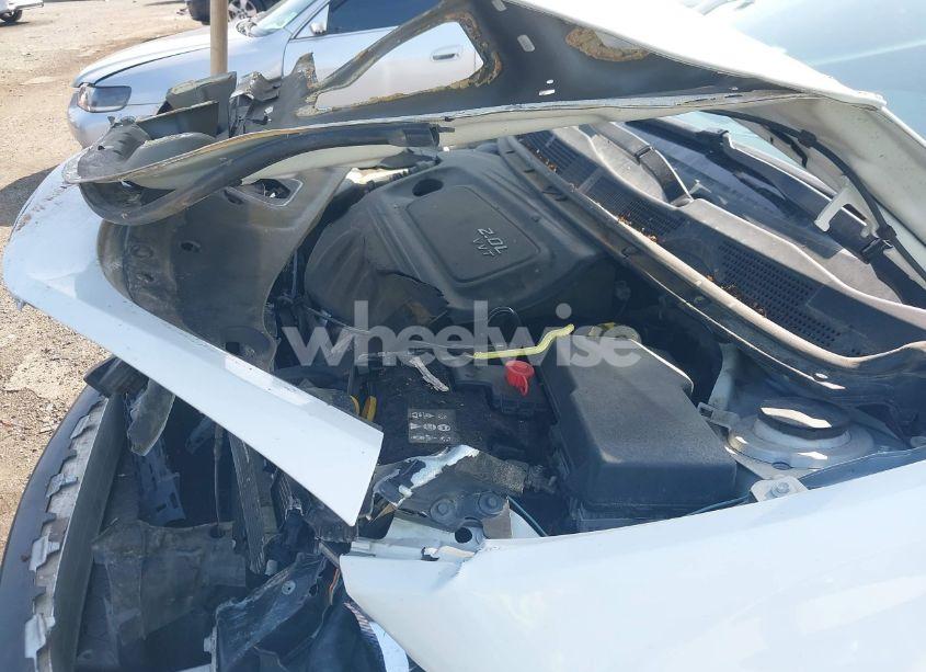 Photo 10 of 2015 Dodge Dart SE (VIN 1C3CDFAA4FD311514)