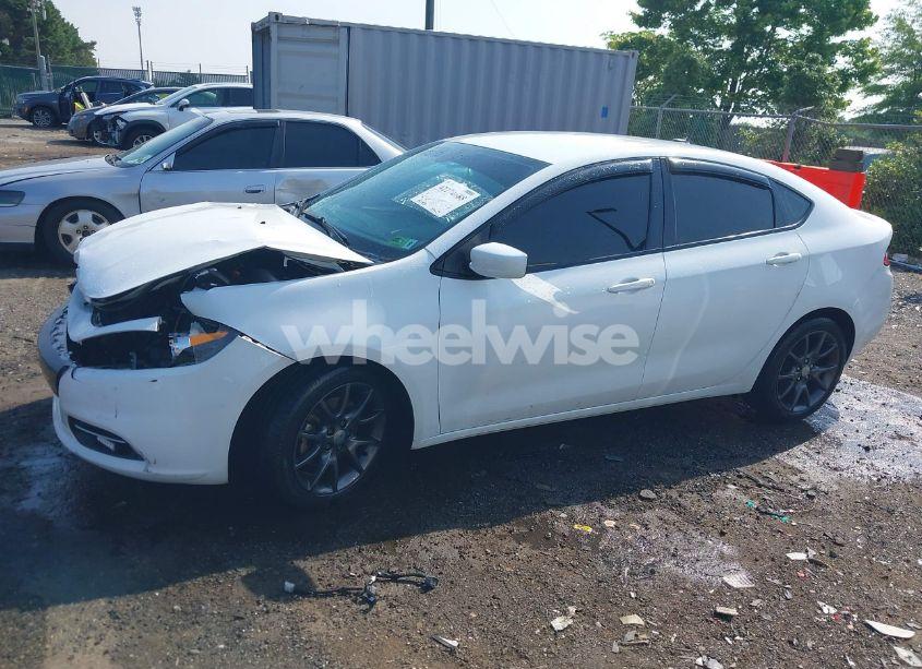 Photo 14 of 2015 Dodge Dart SE (VIN 1C3CDFAA4FD311514)