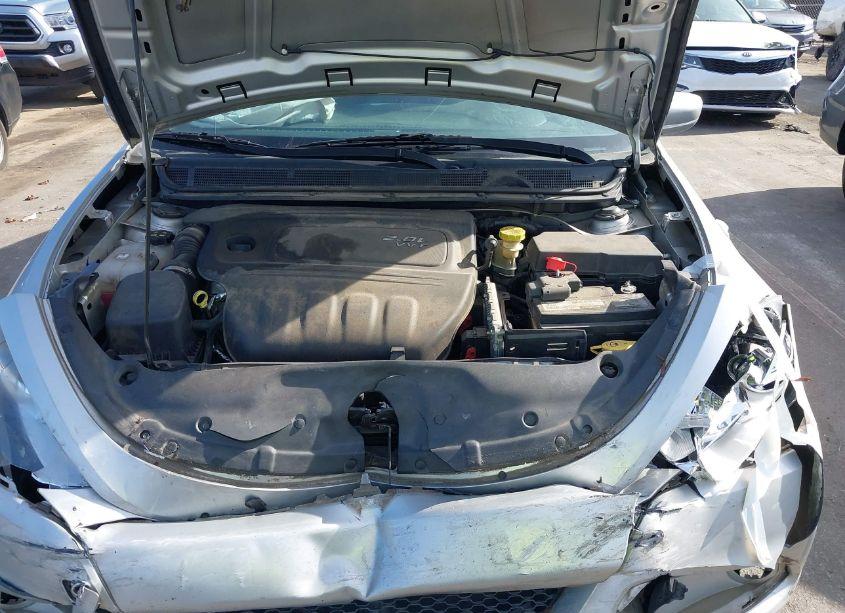 Photo 10 of 2013 Dodge Dart SE (VIN 1C3CDFAA5DD175200)