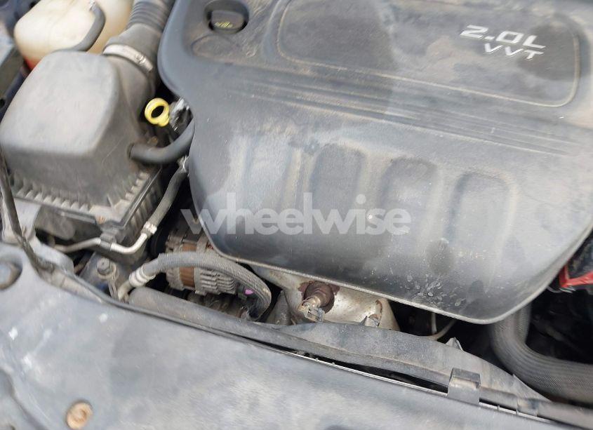 Photo 6 of 2013 Dodge Dart SE (VIN 1C3CDFAA5DD214514)