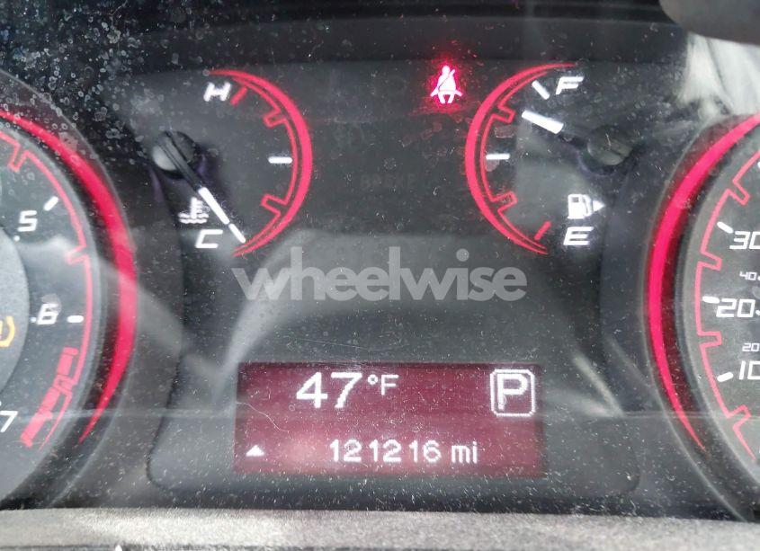 Photo 15 of 2014 Dodge Dart SE (VIN 1C3CDFAA5ED704940)