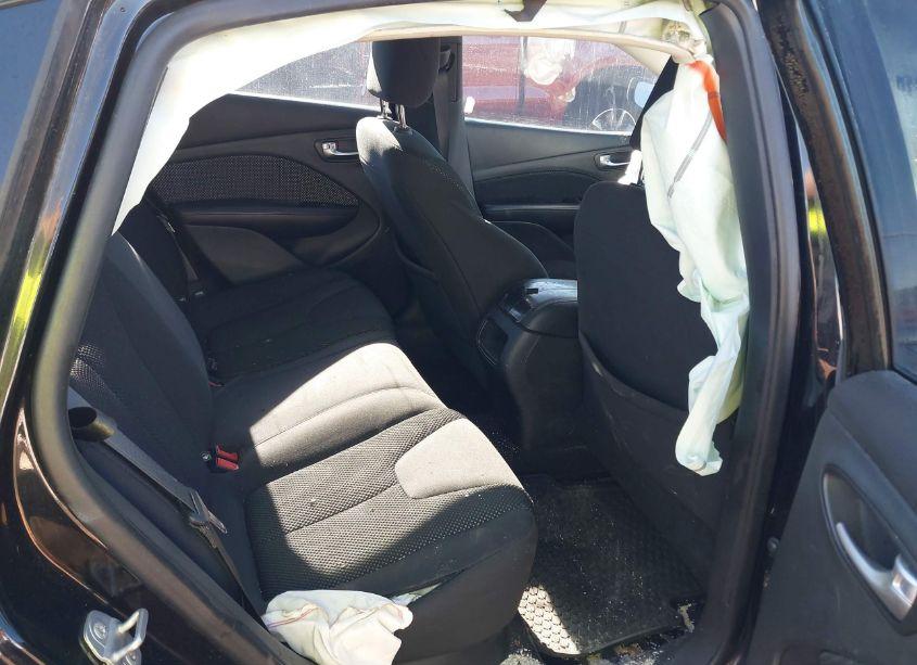 Photo 8 of 2014 Dodge Dart SE (VIN 1C3CDFAA5ED894870)