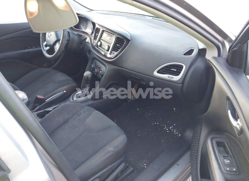 Photo 5 of 2015 Dodge Dart SE (VIN 1C3CDFAA5FD433721)