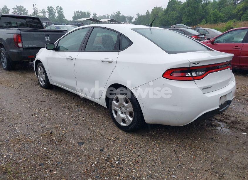 Photo 3 of 2015 Dodge Dart SE (VIN 1C3CDFAA6FD252899)