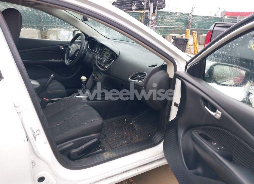 Photo 5 of 2015 Dodge Dart SE (VIN 1C3CDFAA6FD252899)