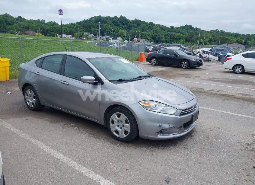 2015 Dodge Dart SE (VIN 1C3CDFAA6FD403255) main photo